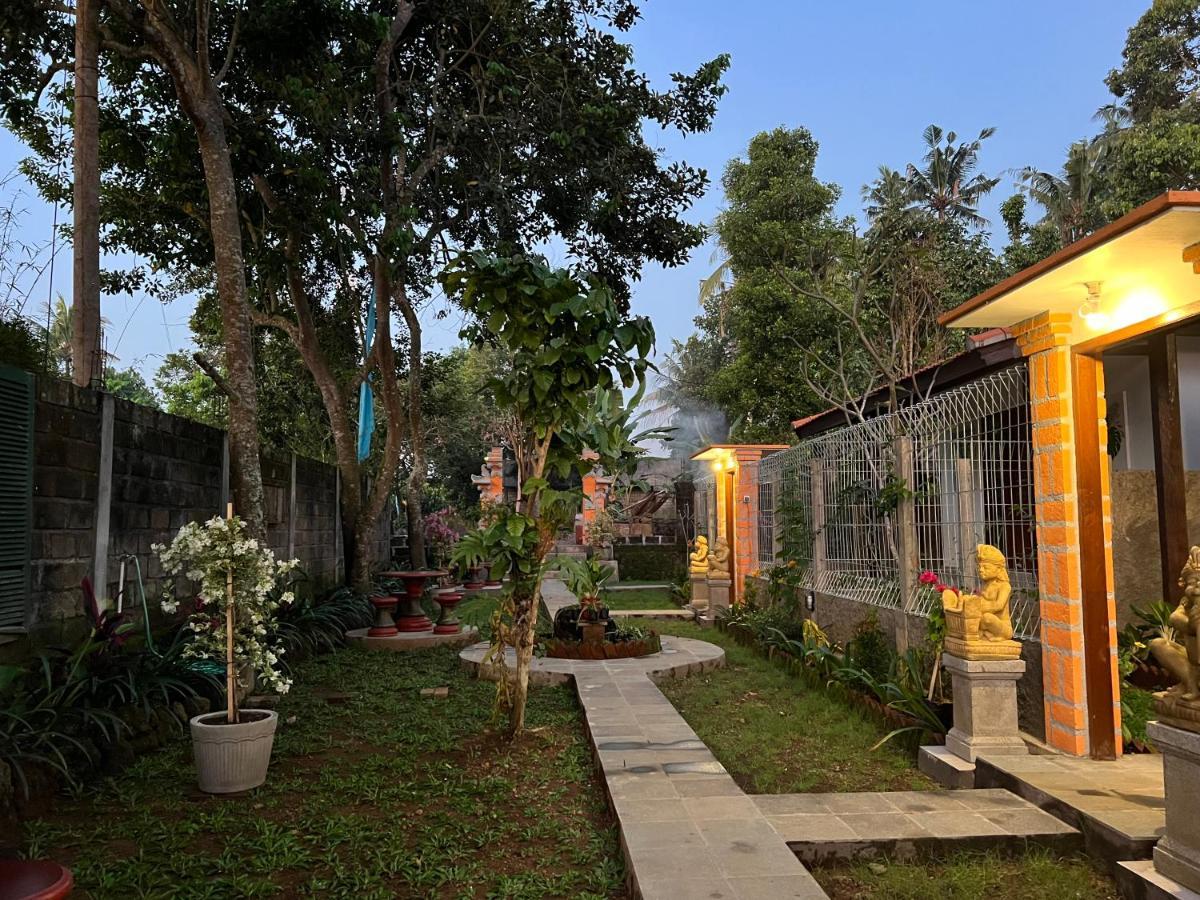 Villa Santai Karangasem Luaran gambar